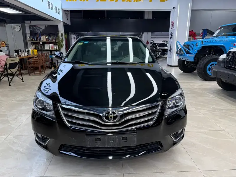 Toyota Camry, 2015