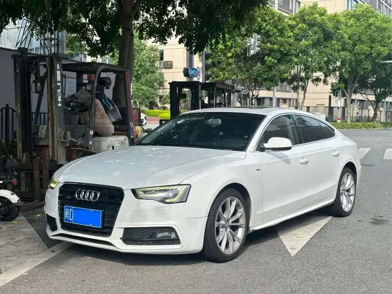 Audi A5 (Import), 2012