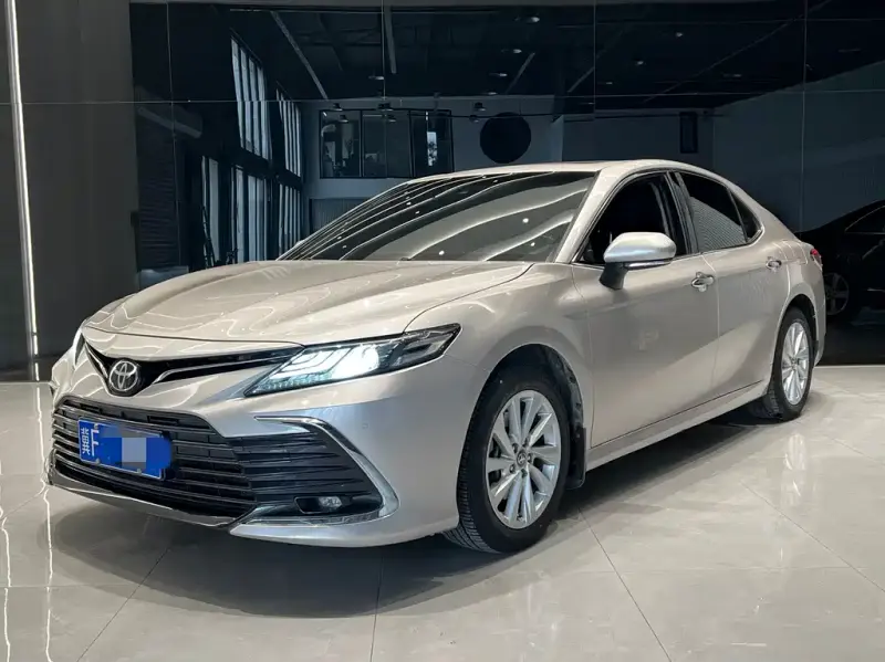 Toyota Camry, 2022