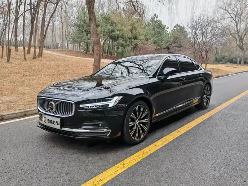 Volvo S90, 2023