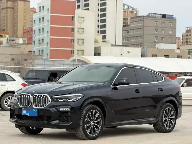 BMW X6, 2022