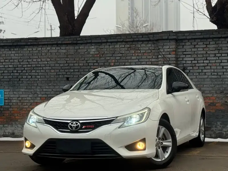 Toyota Reiz, 2016