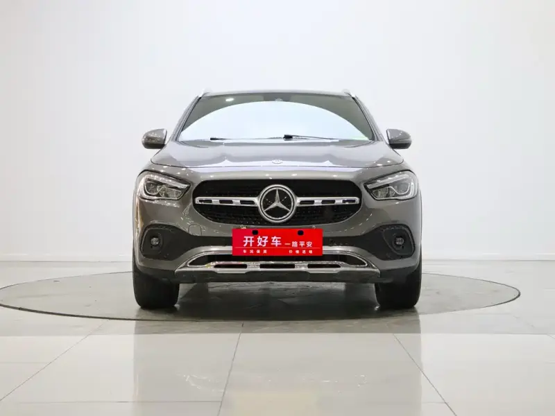 Mercedes-Benz GLA, 2022