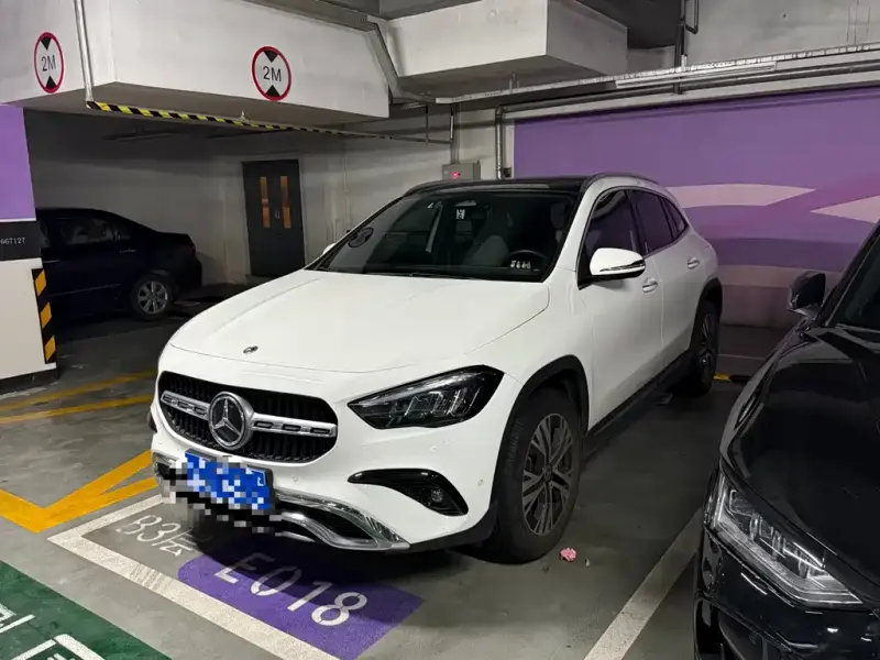Mercedes-Benz GLA, 2024