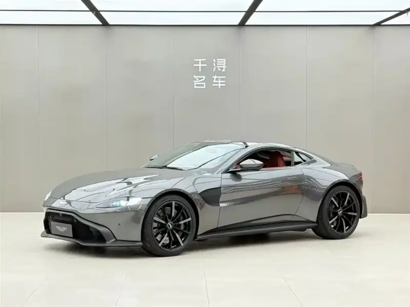Aston Martin V8 Vantage, 2019