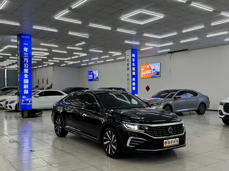 Volkswagen Passat, 2023