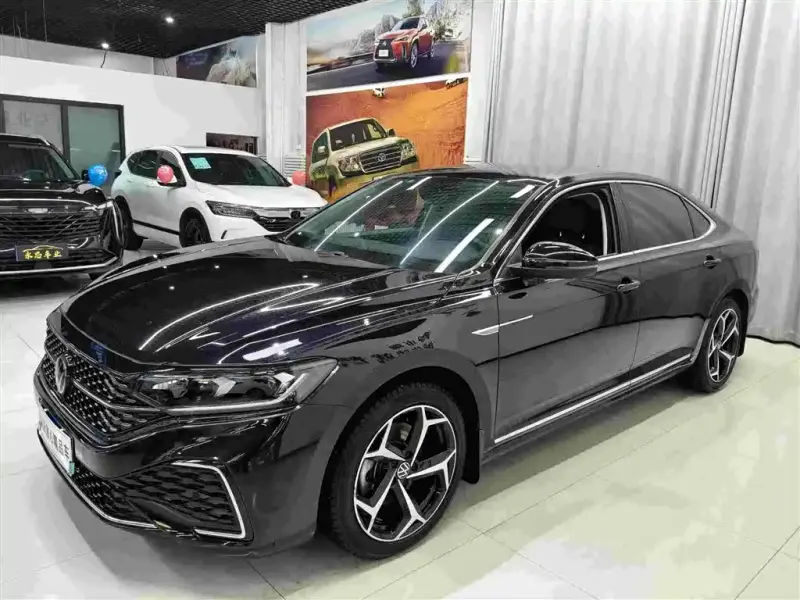 Volkswagen Passat, 2024