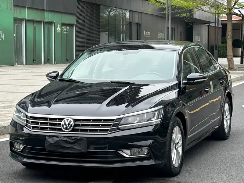 Volkswagen Passat, 2016