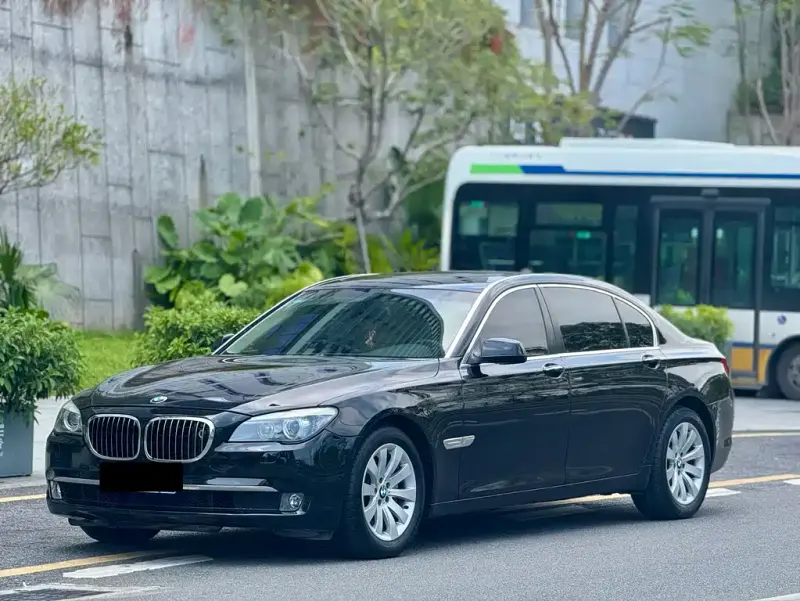 BMW 7 Series, 2009