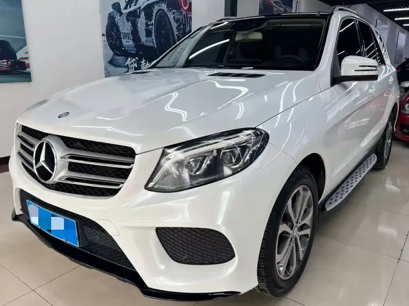 Mercedes-Benz GLE( ), 2016