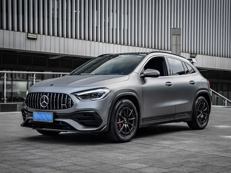 Mercedes-Benz GLA AMG, 2022
