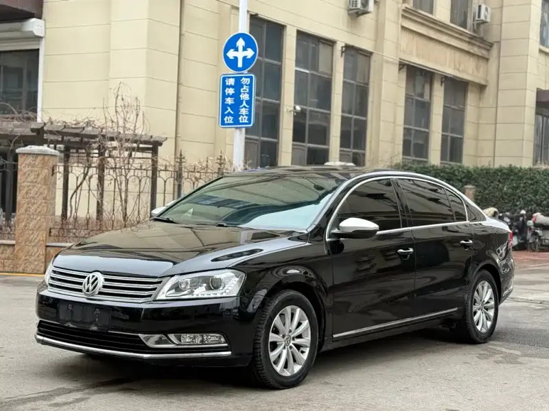 Volkswagen Magotan, 2015
