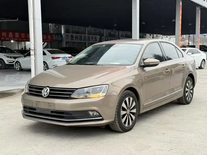 Volkswagen Sagitar, 2017