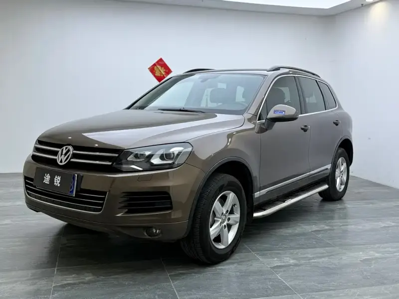 Volkswagen Touareg, 2011