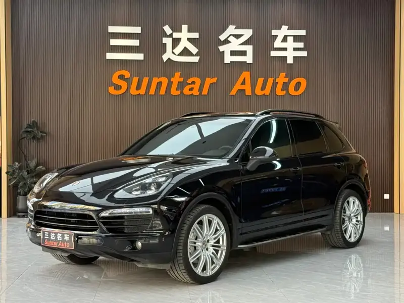 Porsche Cayenne, 2012