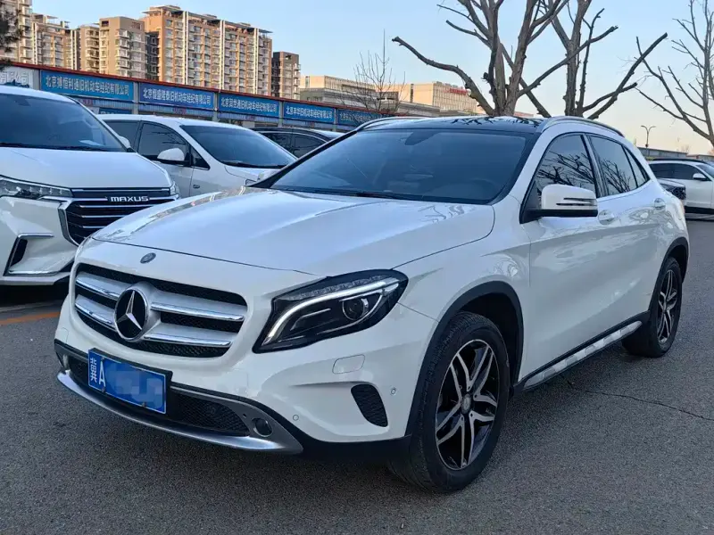 Mercedes-Benz GLA, 2017