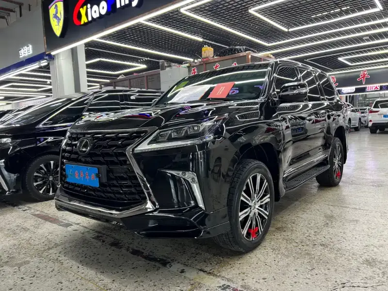 Lexus LX, 2020