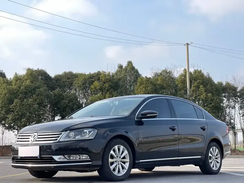 Volkswagen Magotan, 2015