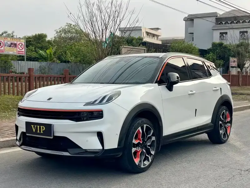 Lynk & Co 06, 2022