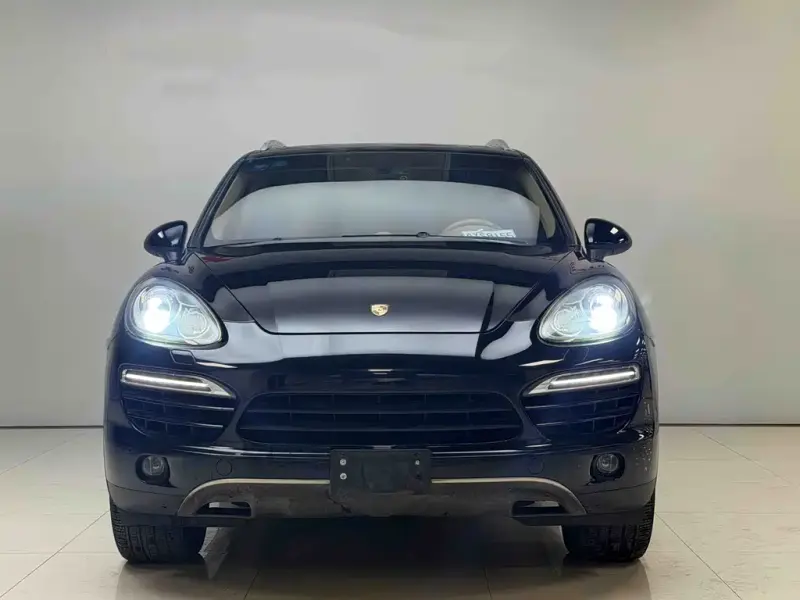 Porsche Cayenne, 2011