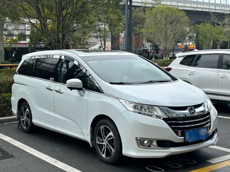 Honda Odyssey, 2015