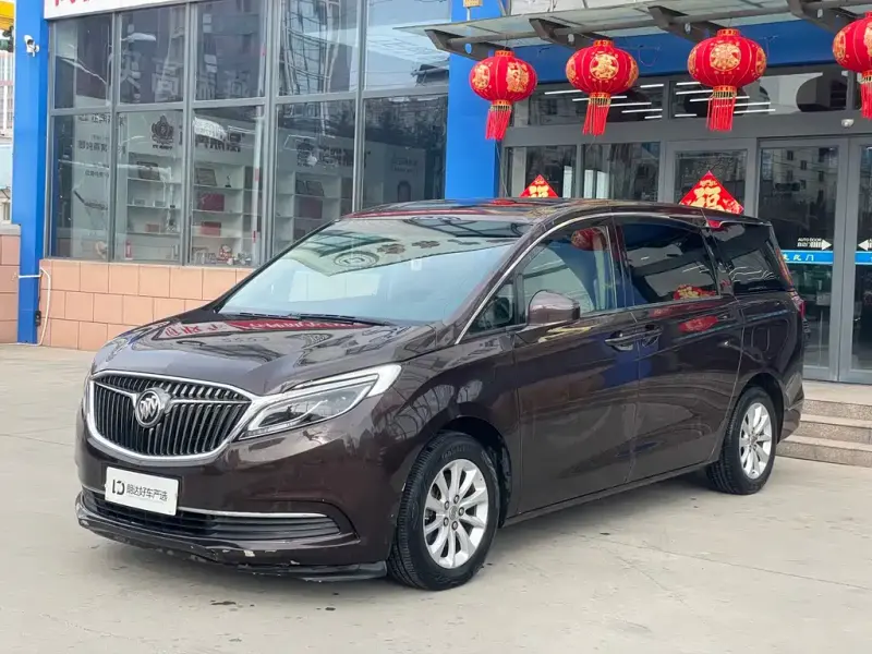 Buick GL8, 2017