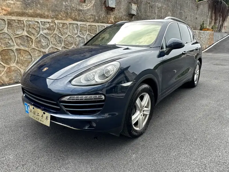 Porsche Cayenne, 2012