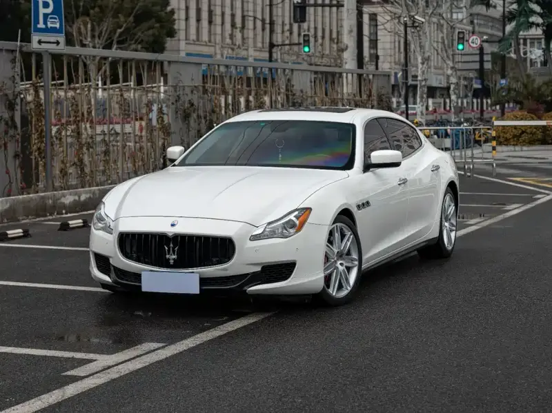Maserati Quattroporte, 2015