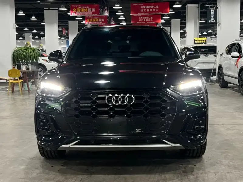 Audi Q5L, 2023