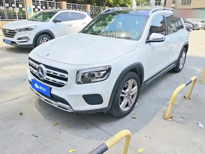 Mercedes-Benz GLB, 2022