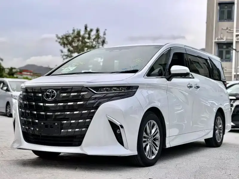 Toyota Alphard, 2026