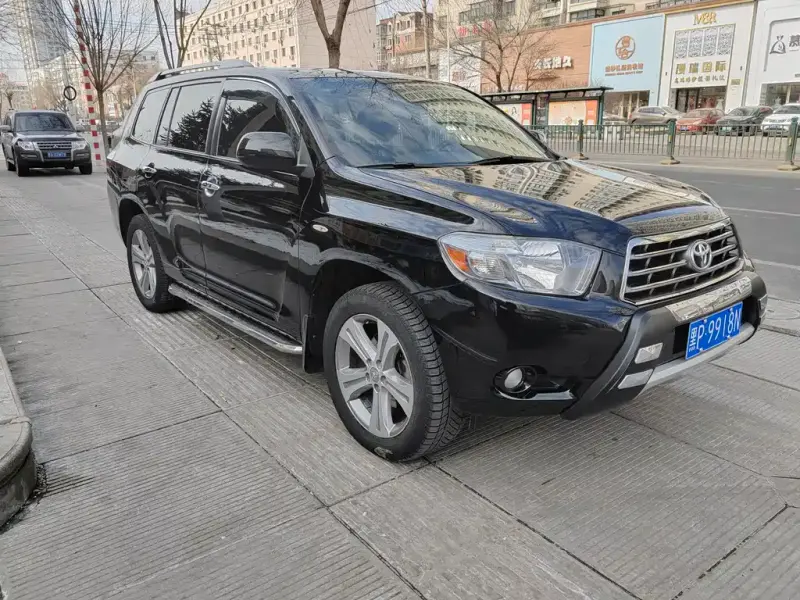 Toyota Highlander, 2011