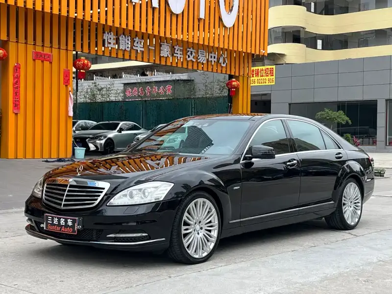 Mercedes-Benz S-Class, 2011