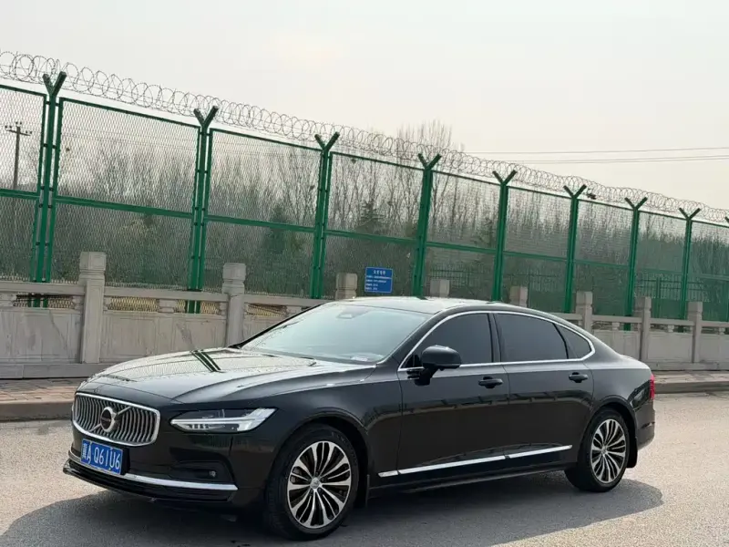Volvo S90, 2025
