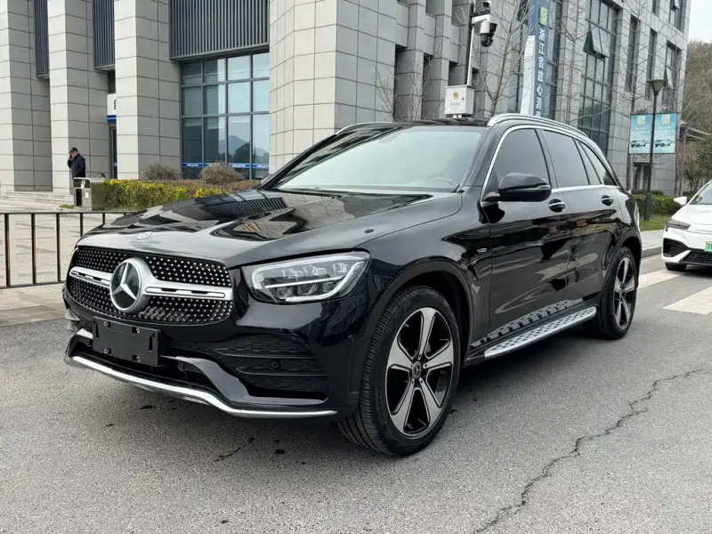 Mercedes-Benz GLC, 2023