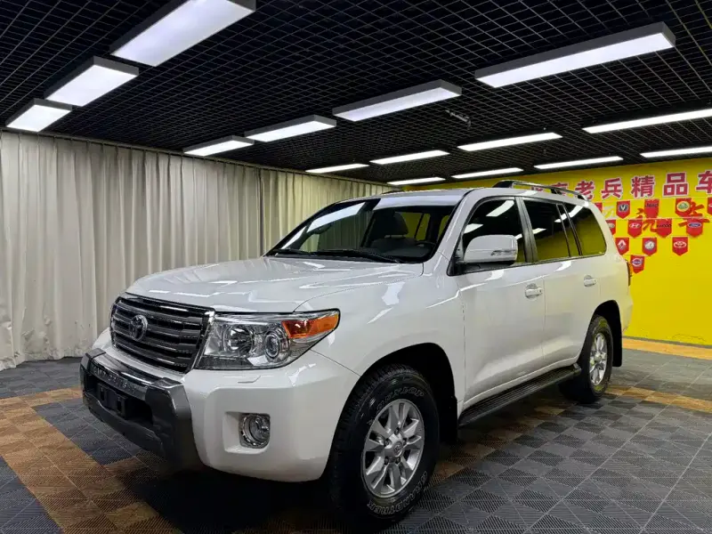Toyota Land Cruiser, 2014