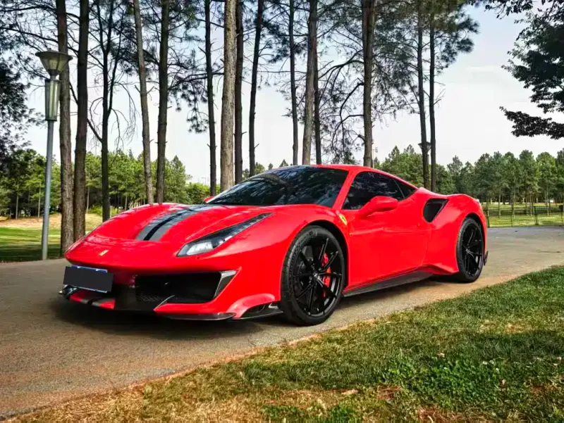 Ferrari 488, 2019