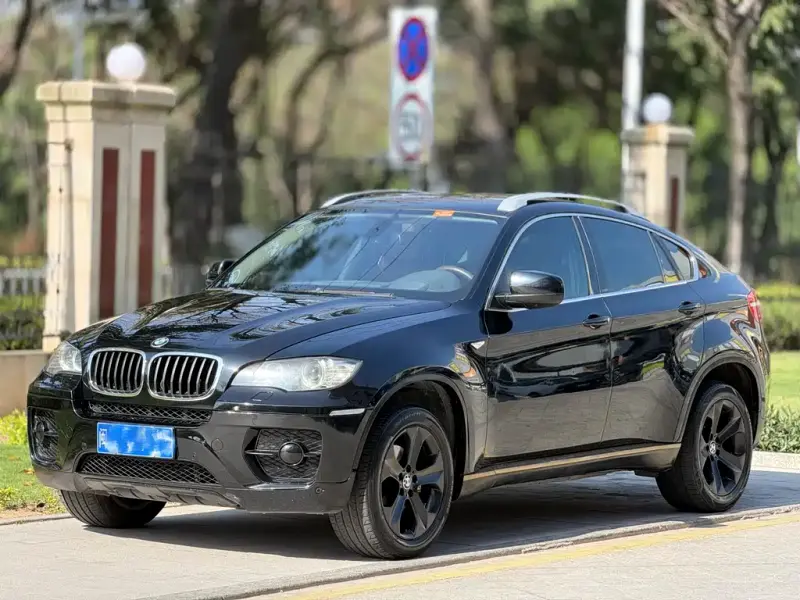 BMW X6, 2011