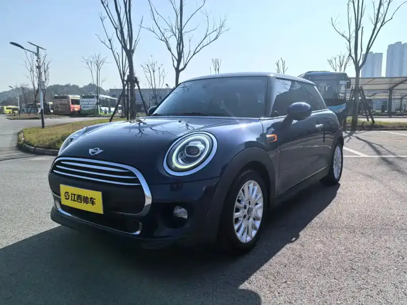 MINI Mini, 2016