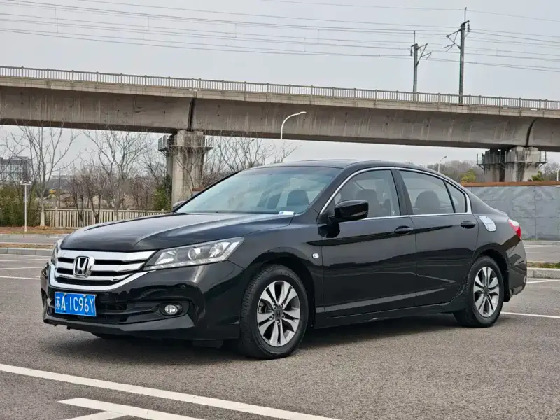 Honda Accord, 2016