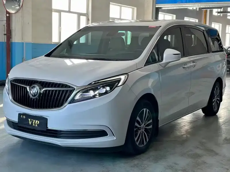 Buick GL8, 2018