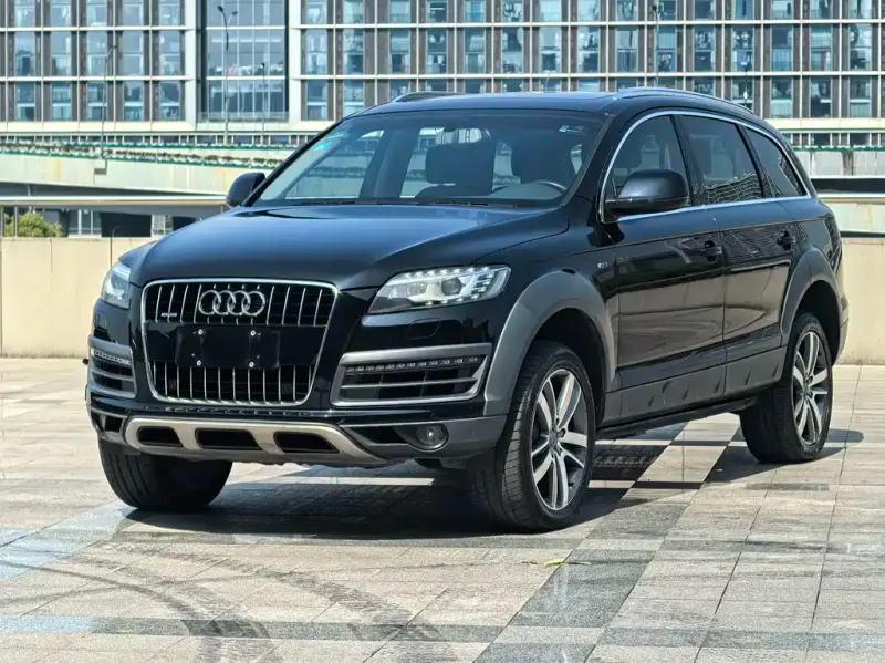Audi Q7, 2015