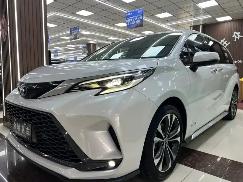 Toyota Granvia, 2024