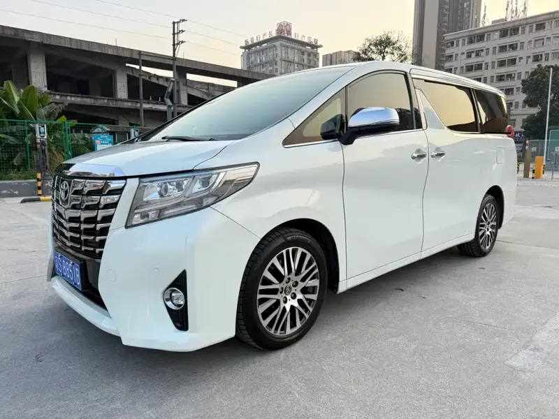 Toyota Alphard, 2017