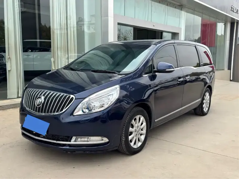 Buick GL8, 2013