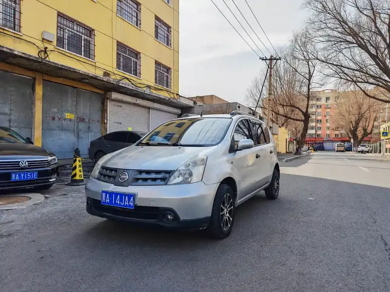Nissan Livina, 2007