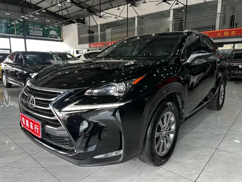 Lexus NX, 2016