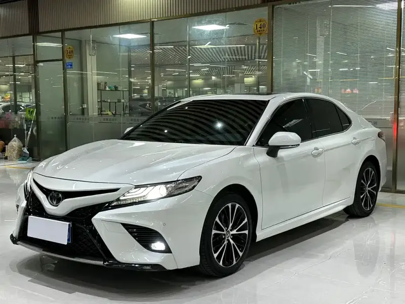 Toyota Camry, 2021