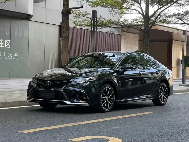 Toyota Camry, 2023