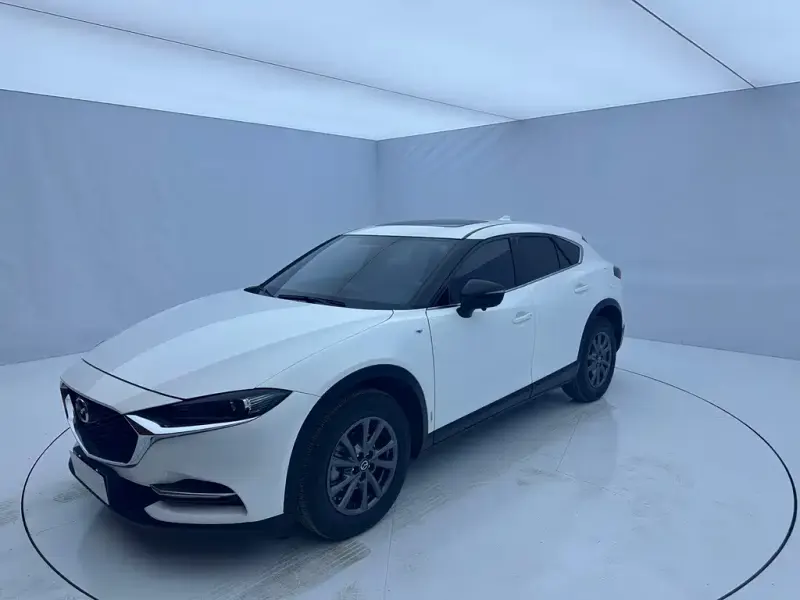 Mazda CX-4, 2023
